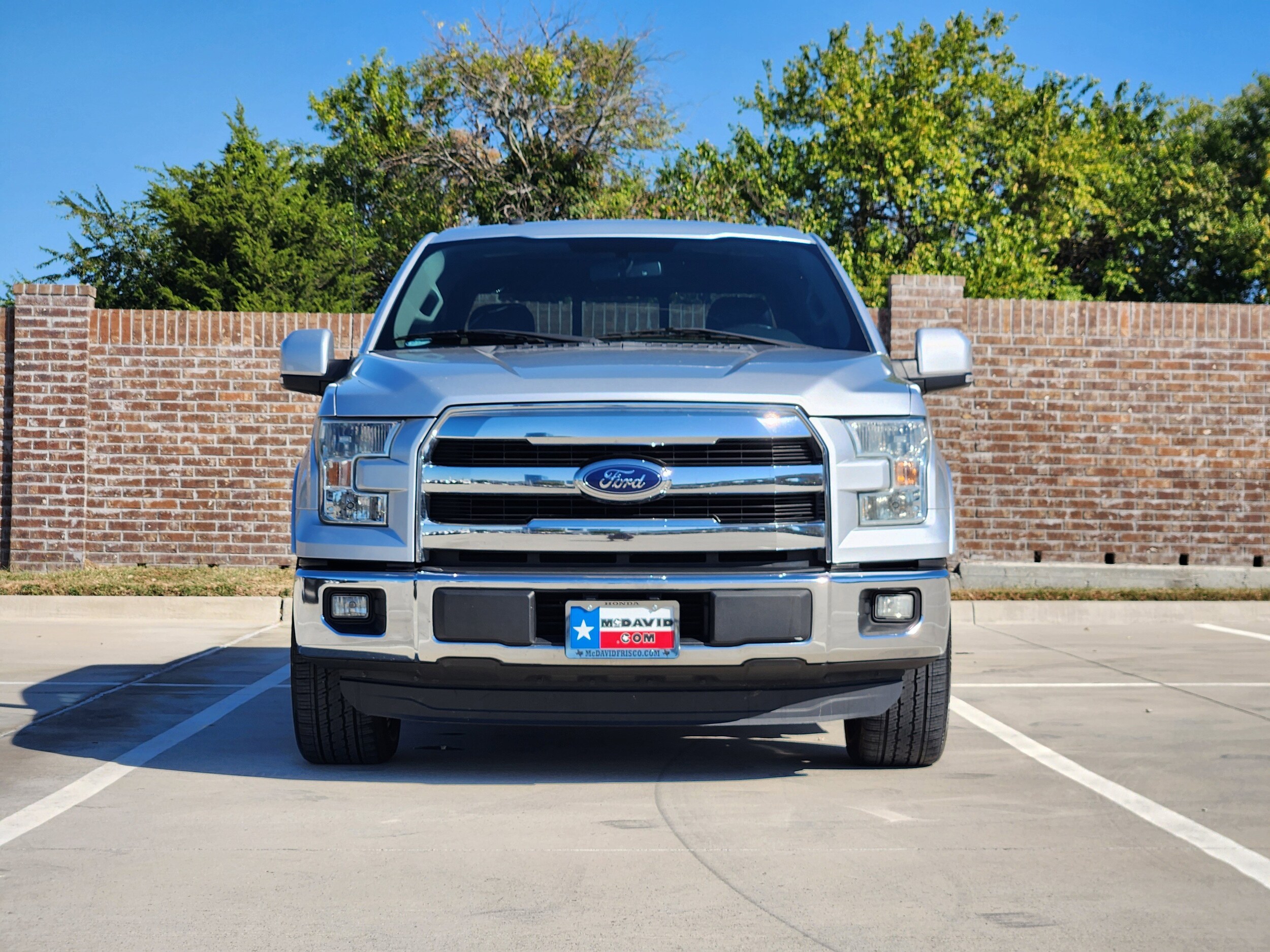 2015 Ford F-150 Lariat photo 2