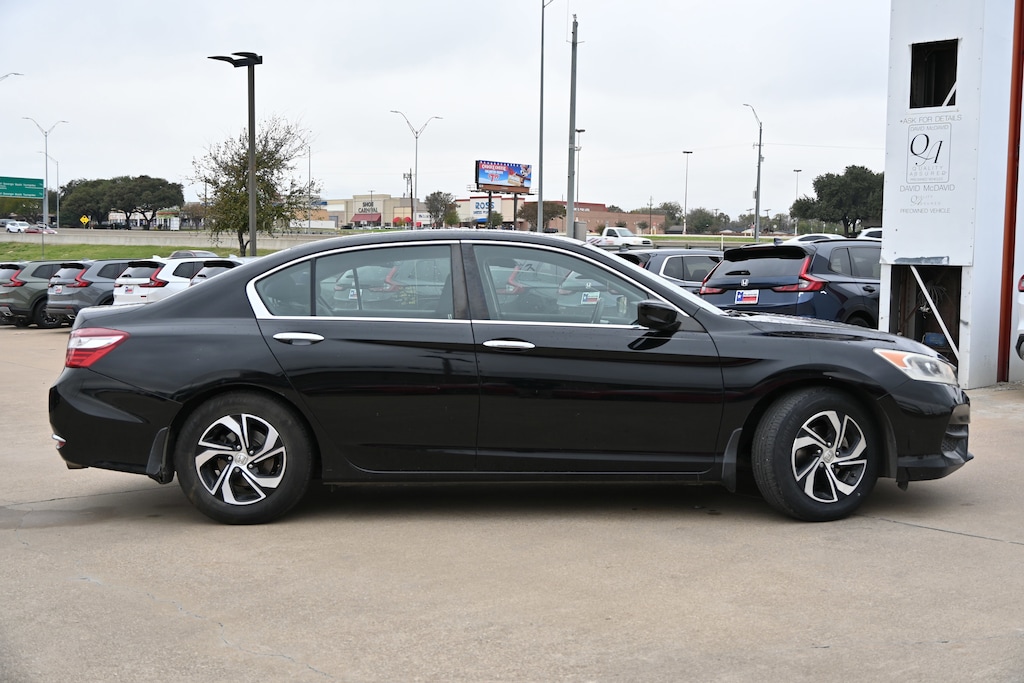 Used 2017 Honda Accord LX Sedan