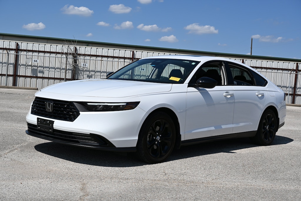 Used 2025 Honda Accord SE Sedan