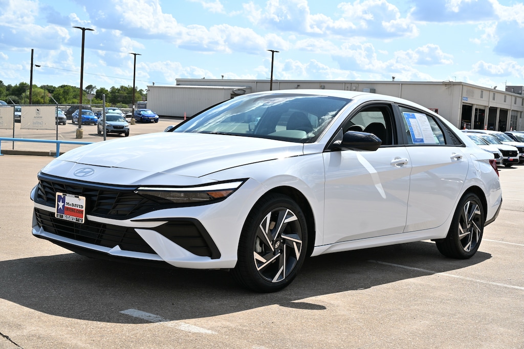Used 2025 Hyundai Elantra Hybrid SEL Sport Sedan