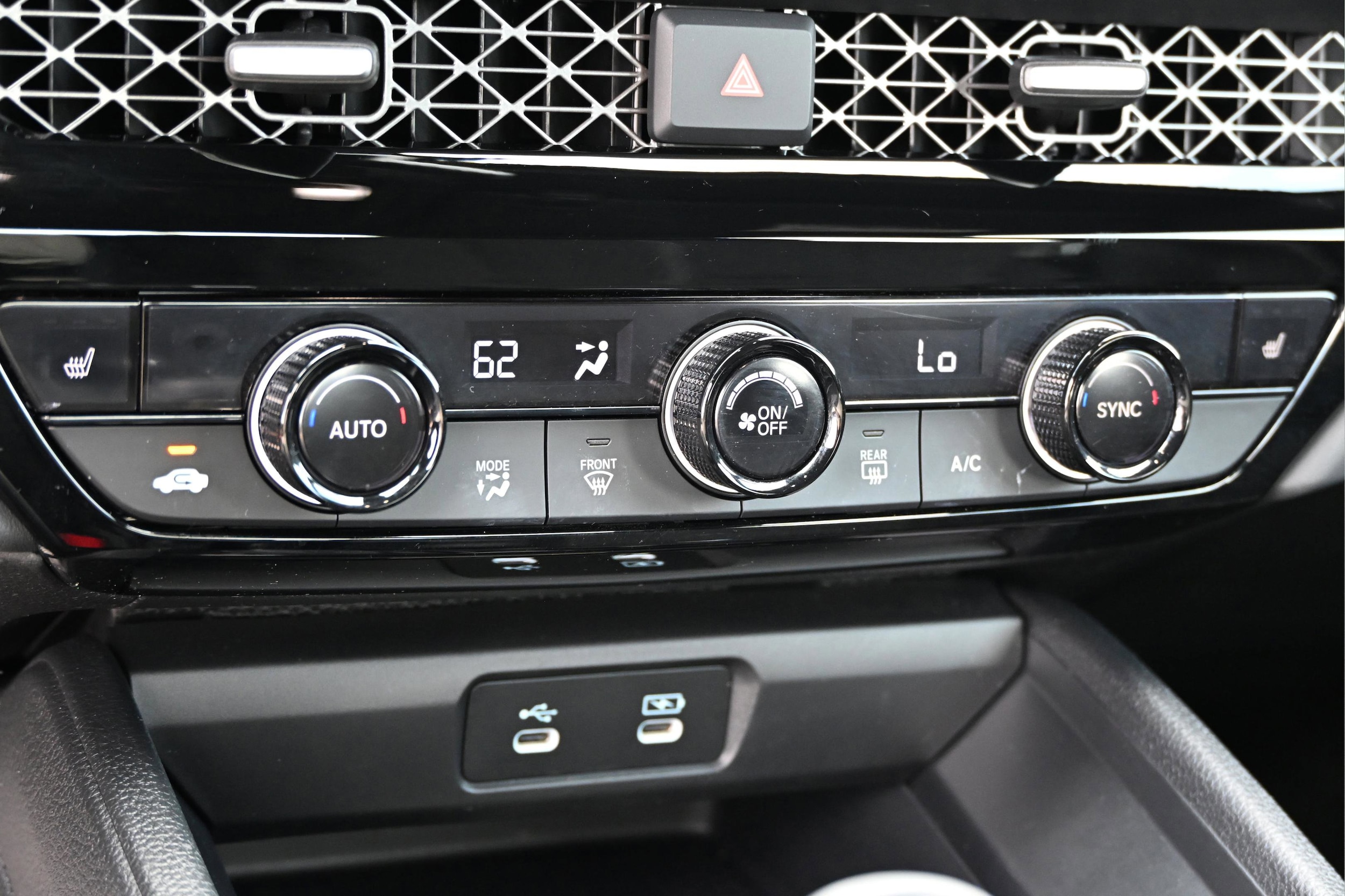 2025 Honda Accord Hybrid Sport - Photo 17