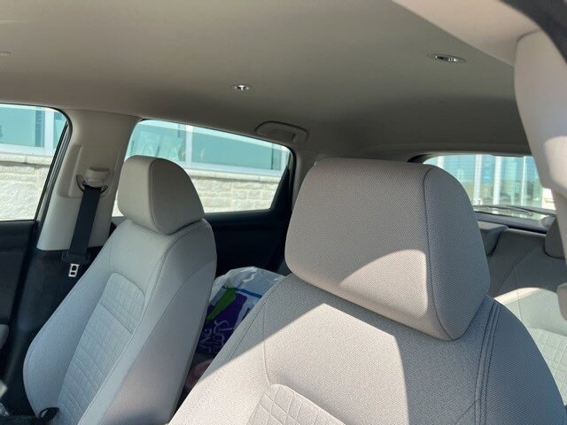 2023 Honda HR-V LX 2WD photo 2
