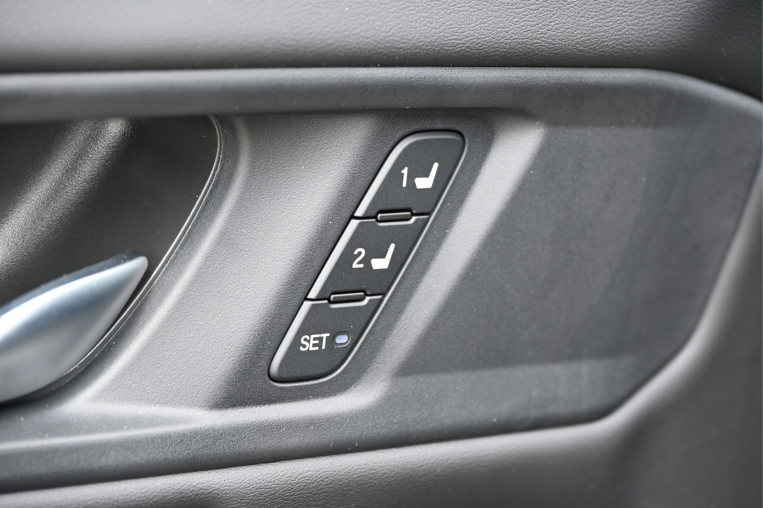 2026 Honda Accord Hybrid Sport-L - Photo 17