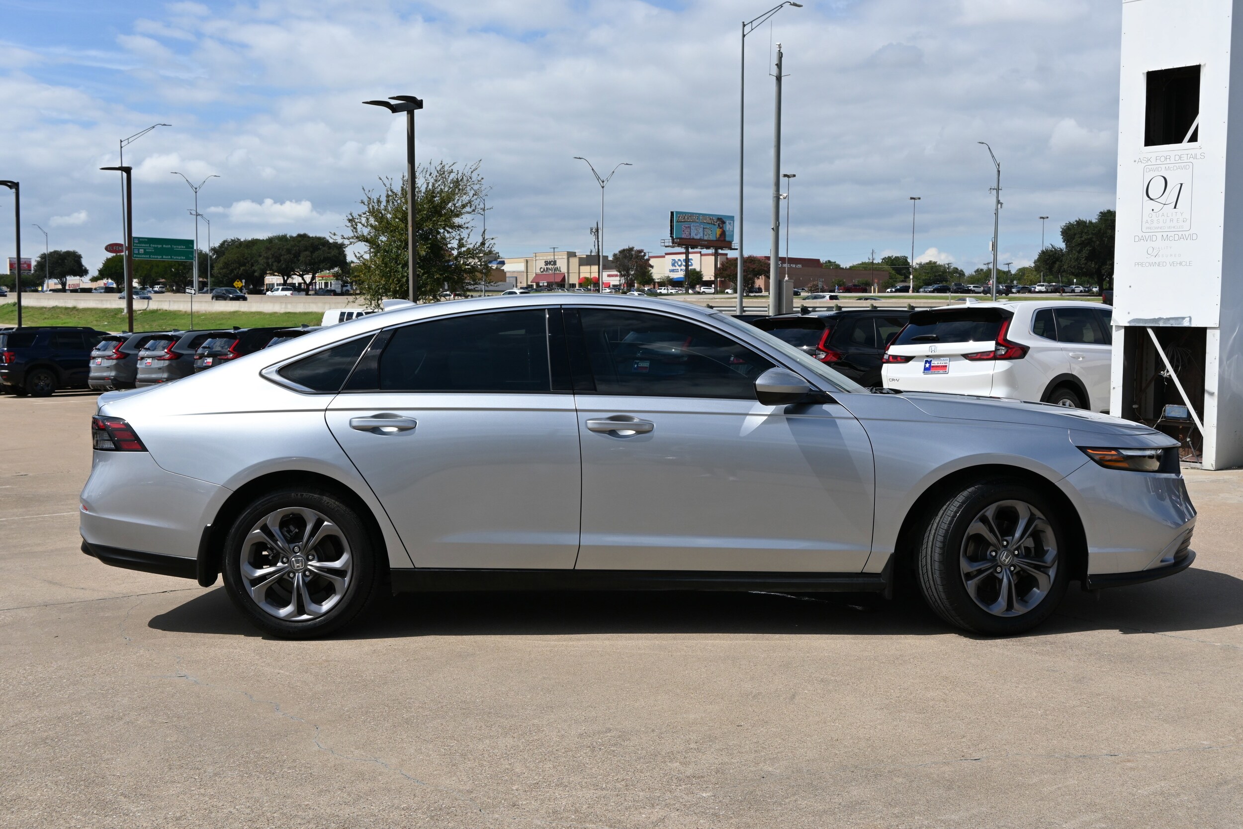2024 Honda Accord EX photo 2
