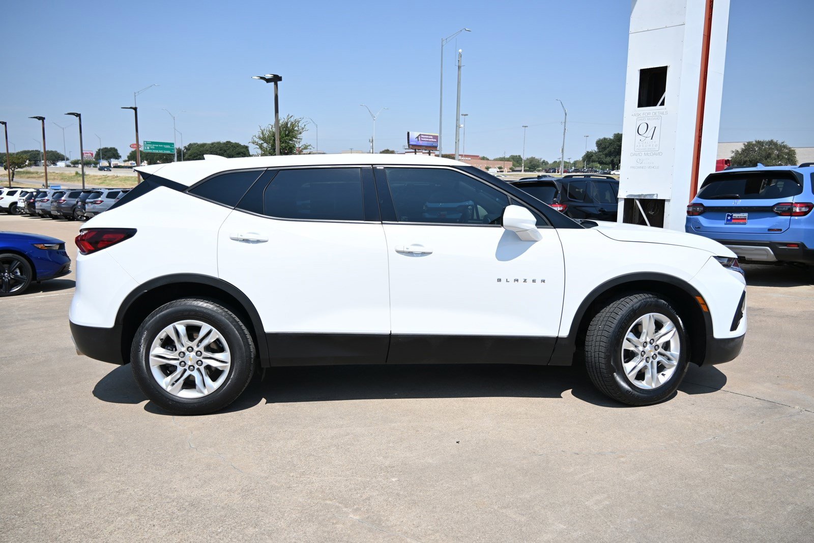 Used 2021 Chevrolet Blazer 2LT with VIN 3GNKBCRS0MS557666 for sale in Irving, TX