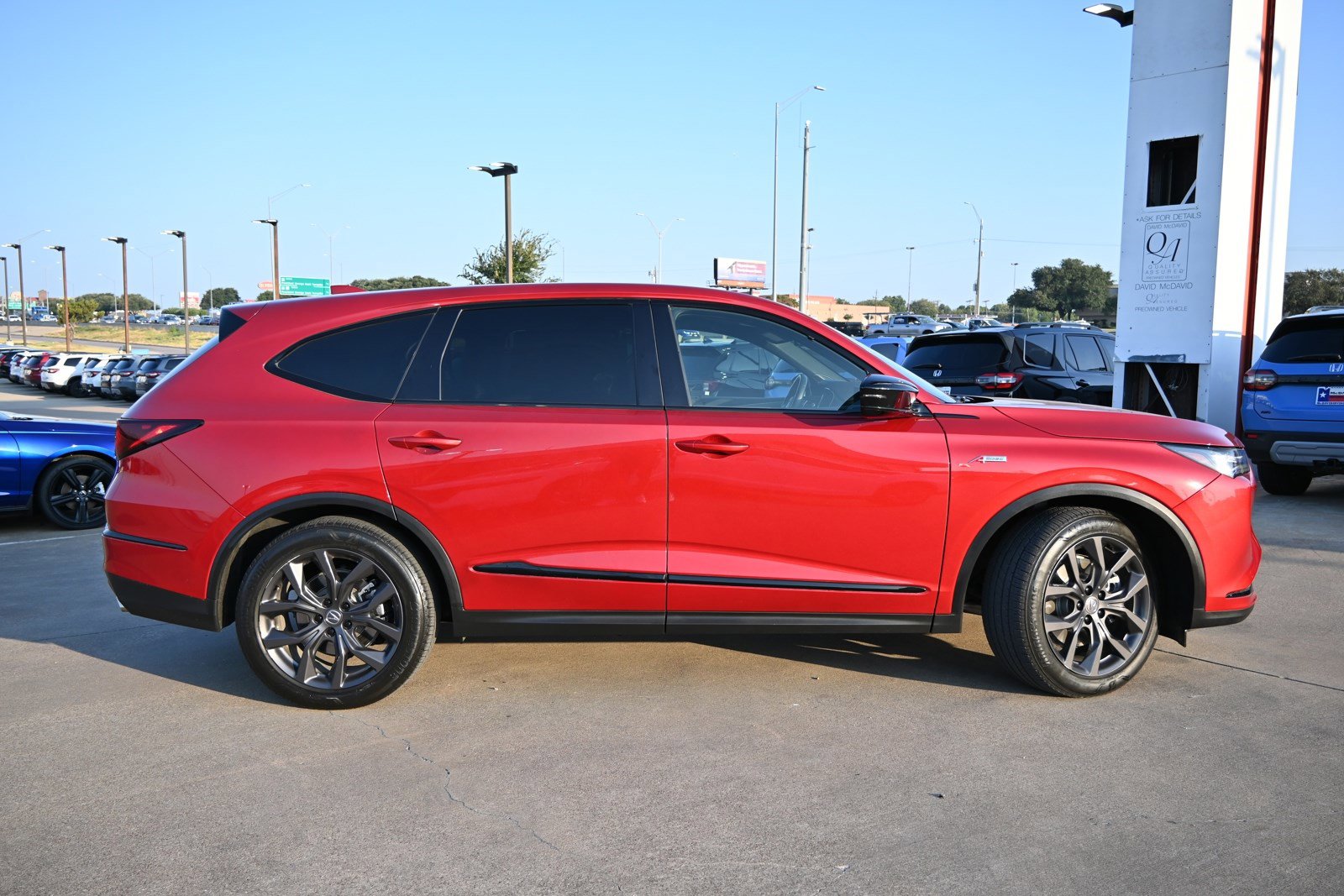 Used 2022 Acura MDX A-Spec Package with VIN 5J8YE1H00NL016379 for sale in Irving, TX