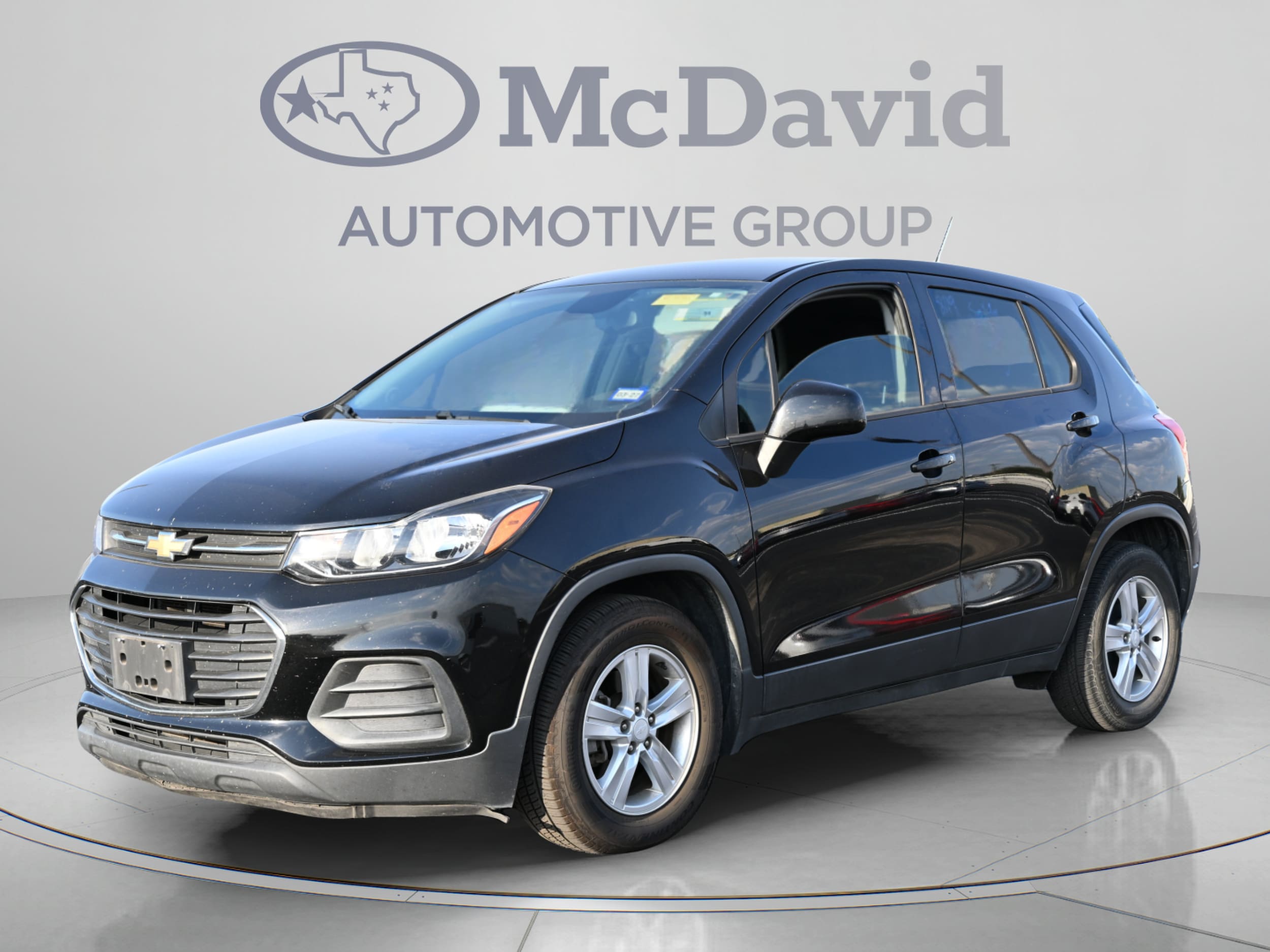 Used 2019 Chevrolet Trax LS with VIN 3GNCJKSB5KL208554 for sale in Irving, TX