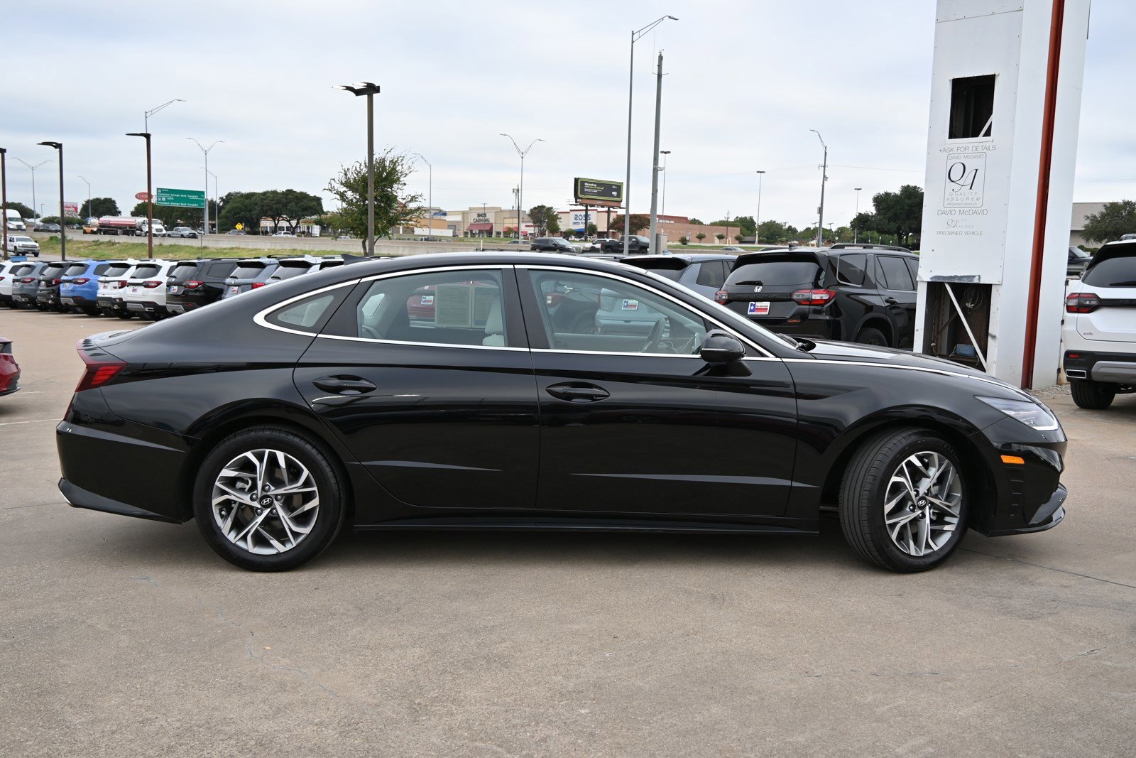 Used 2023 Hyundai Sonata SEL with VIN KMHL64JA2PA329924 for sale in Irving, TX