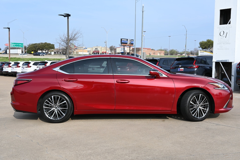 Used 2023 Lexus ES 350 Sedan