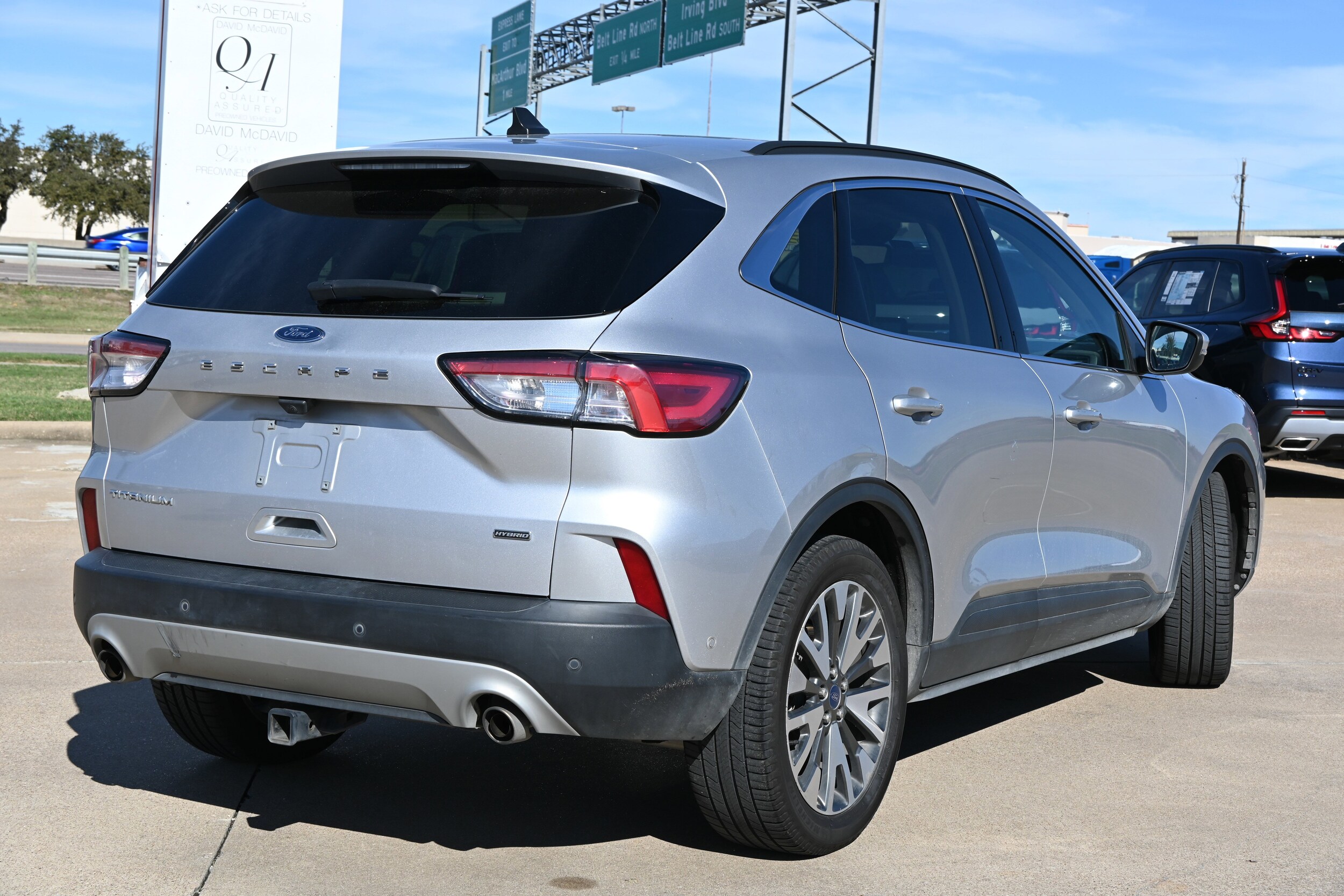 2020 Ford Escape Titanium Hybrid photo 2