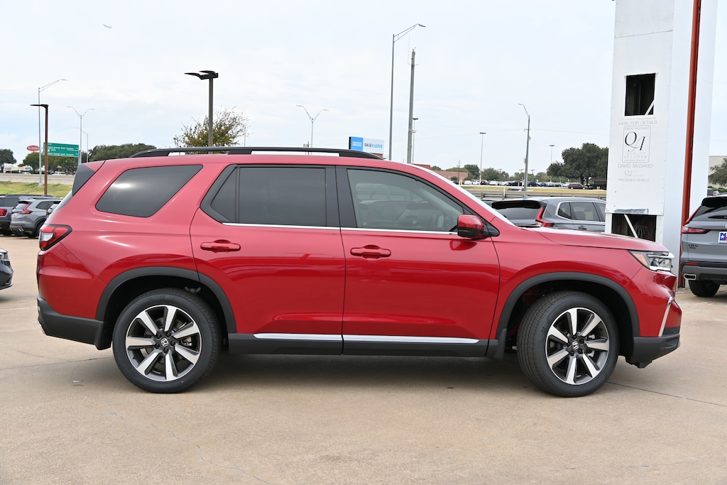 New 2025 Honda Pilot Touring SUV