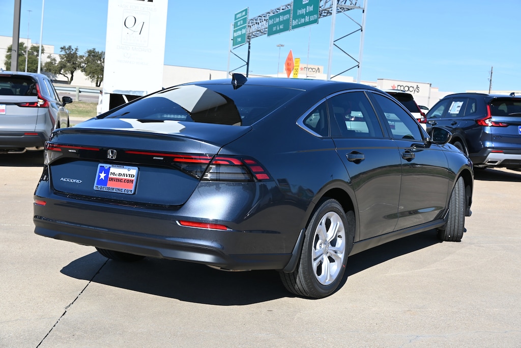 New 2025 Honda Accord LX Sedan