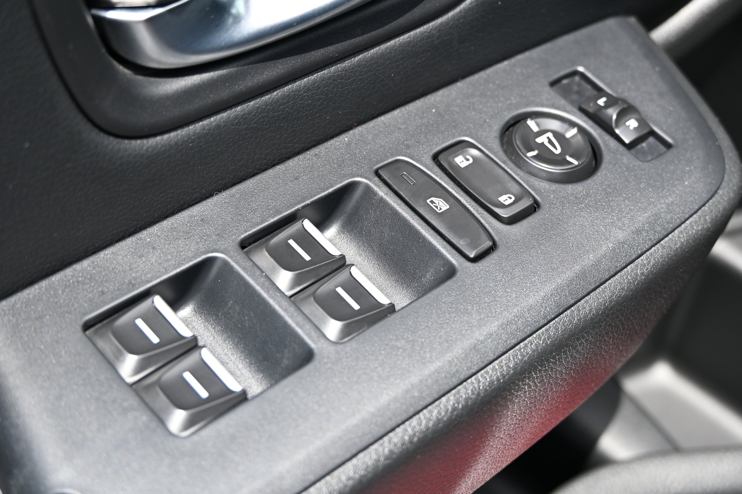 2025 Honda Pilot EX-L - Photo 22