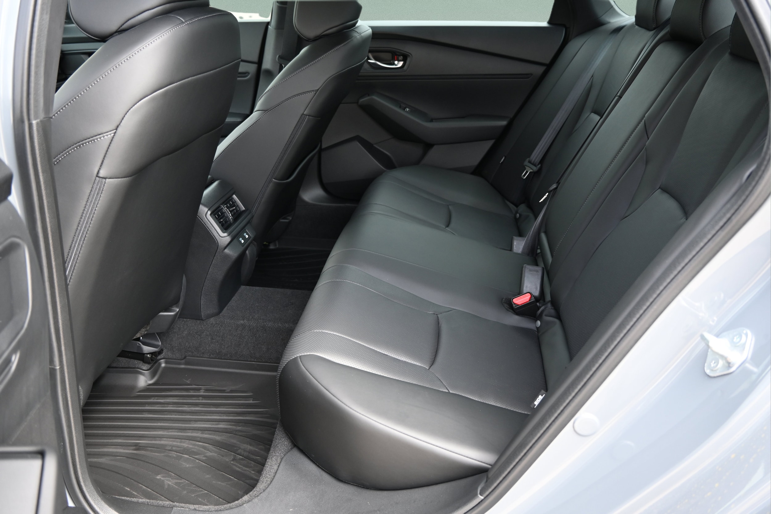 2026 Honda Accord Hybrid Sport-L - Photo 15