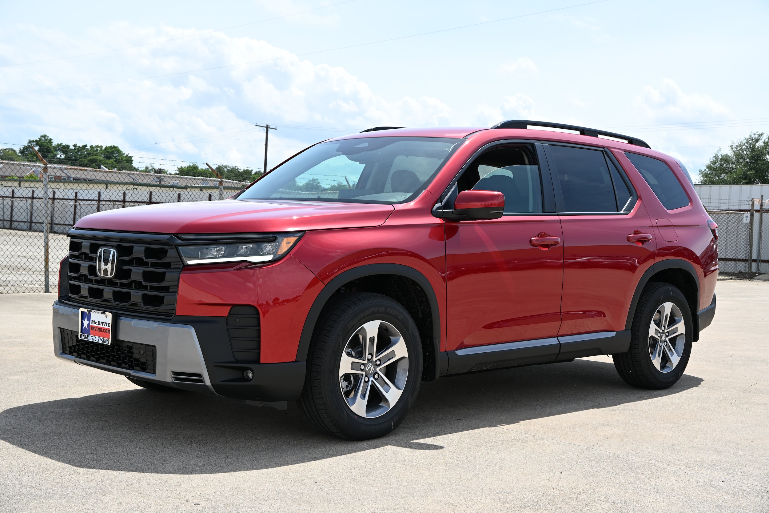 2026 Honda Pilot EX-L 2WD's photo