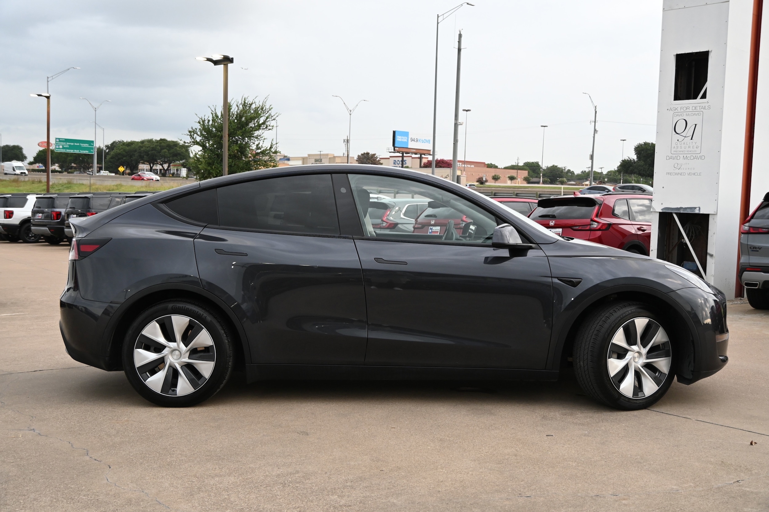 Used 2024 Tesla Model Y Long Range with VIN 7SAYGDED2RF016302 for sale in Northfield, Minnesota
