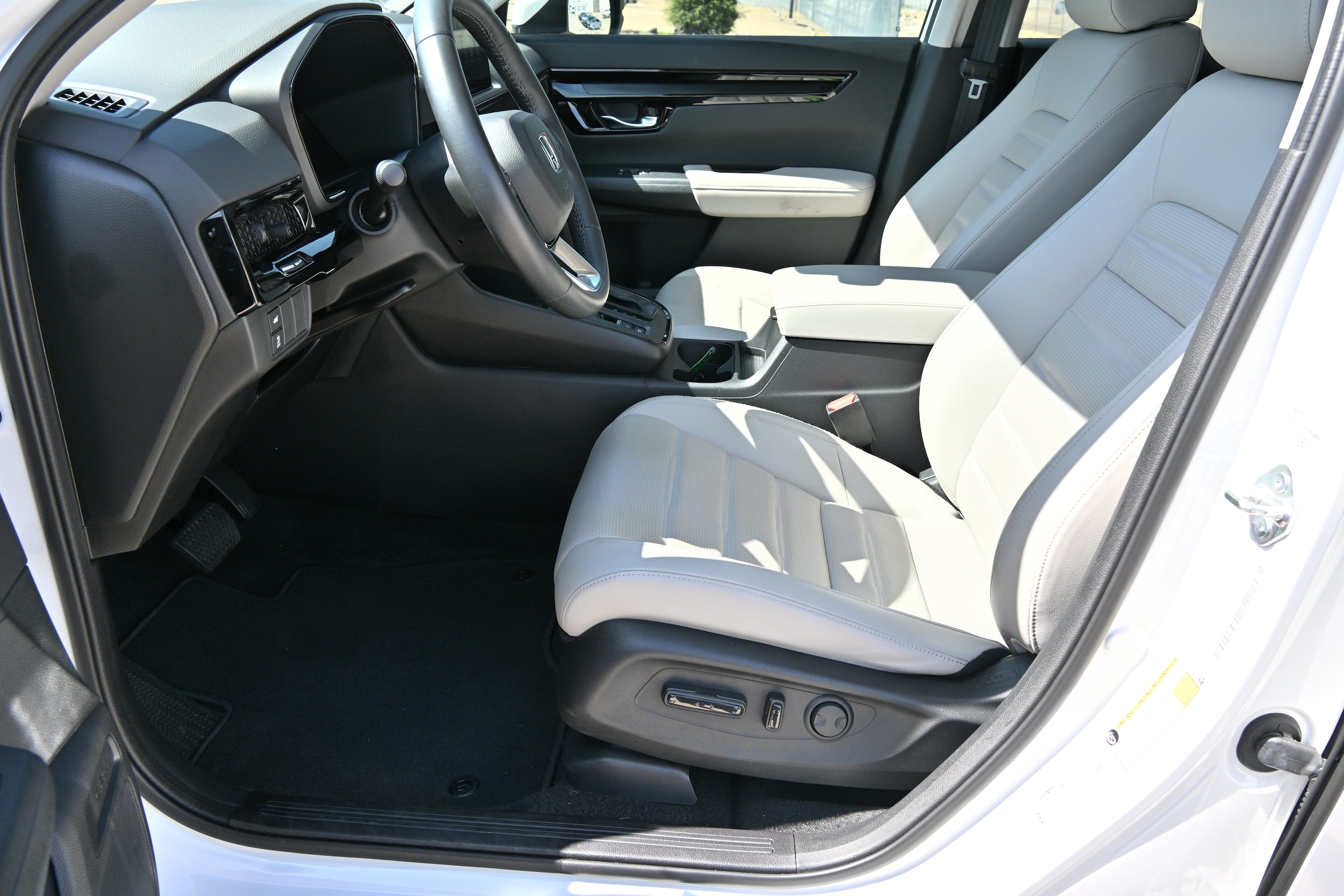 2025 Honda CR-V EX-L - Photo 24