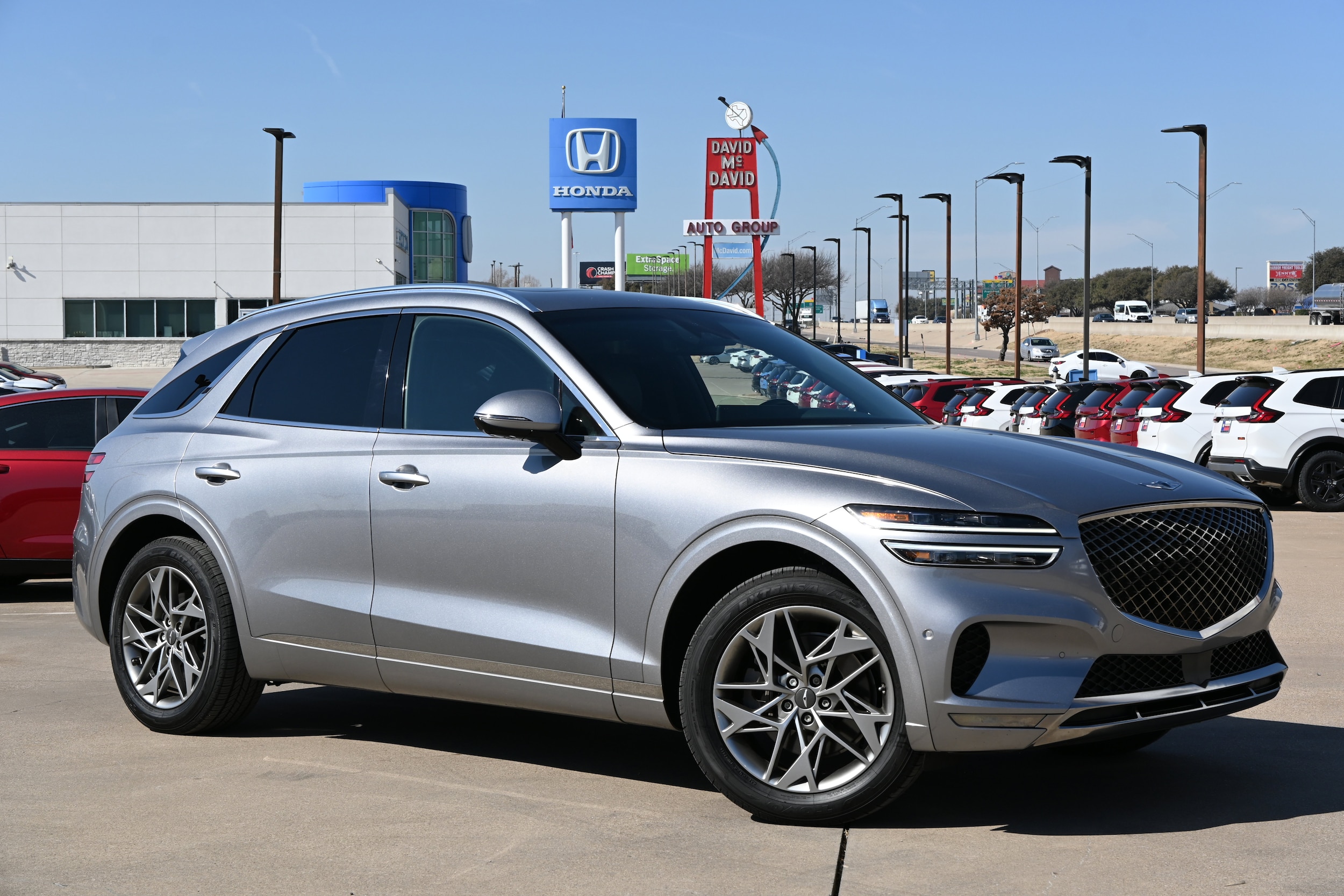 2022 GENESIS GV70 thumbnail 6