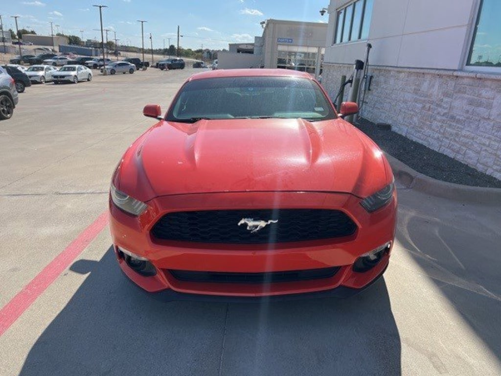 Used 2016 Ford Mustang V6 Coupe
