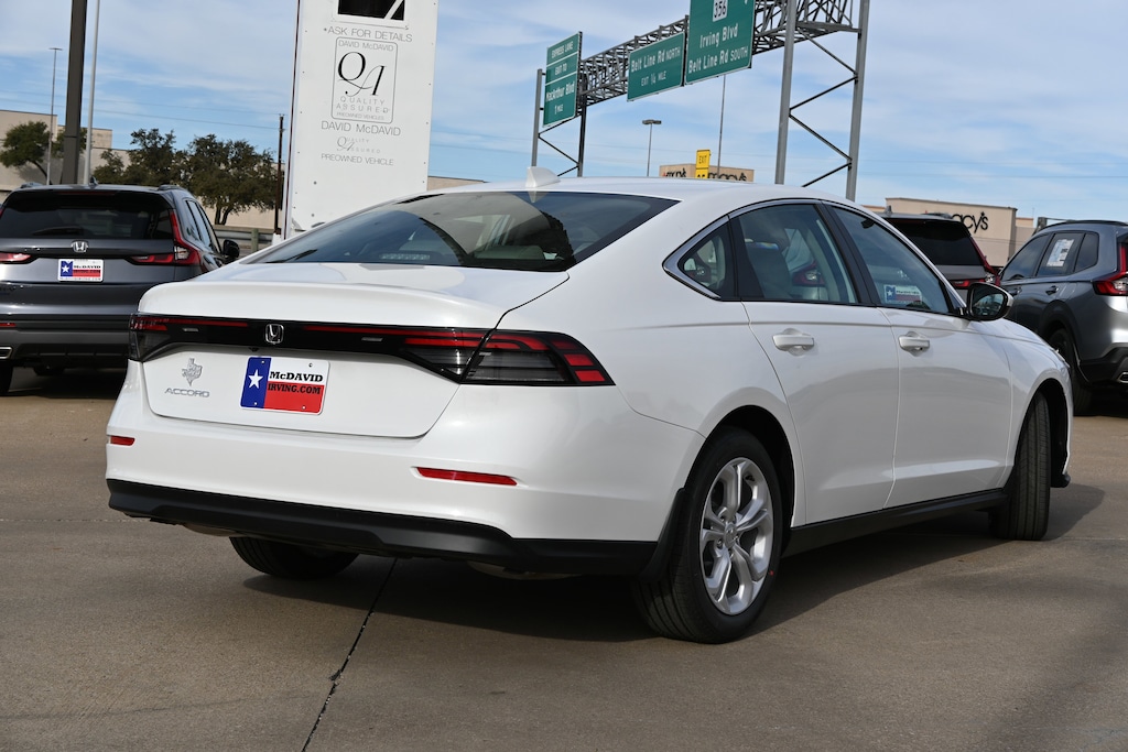New 2025 Honda Accord LX Sedan