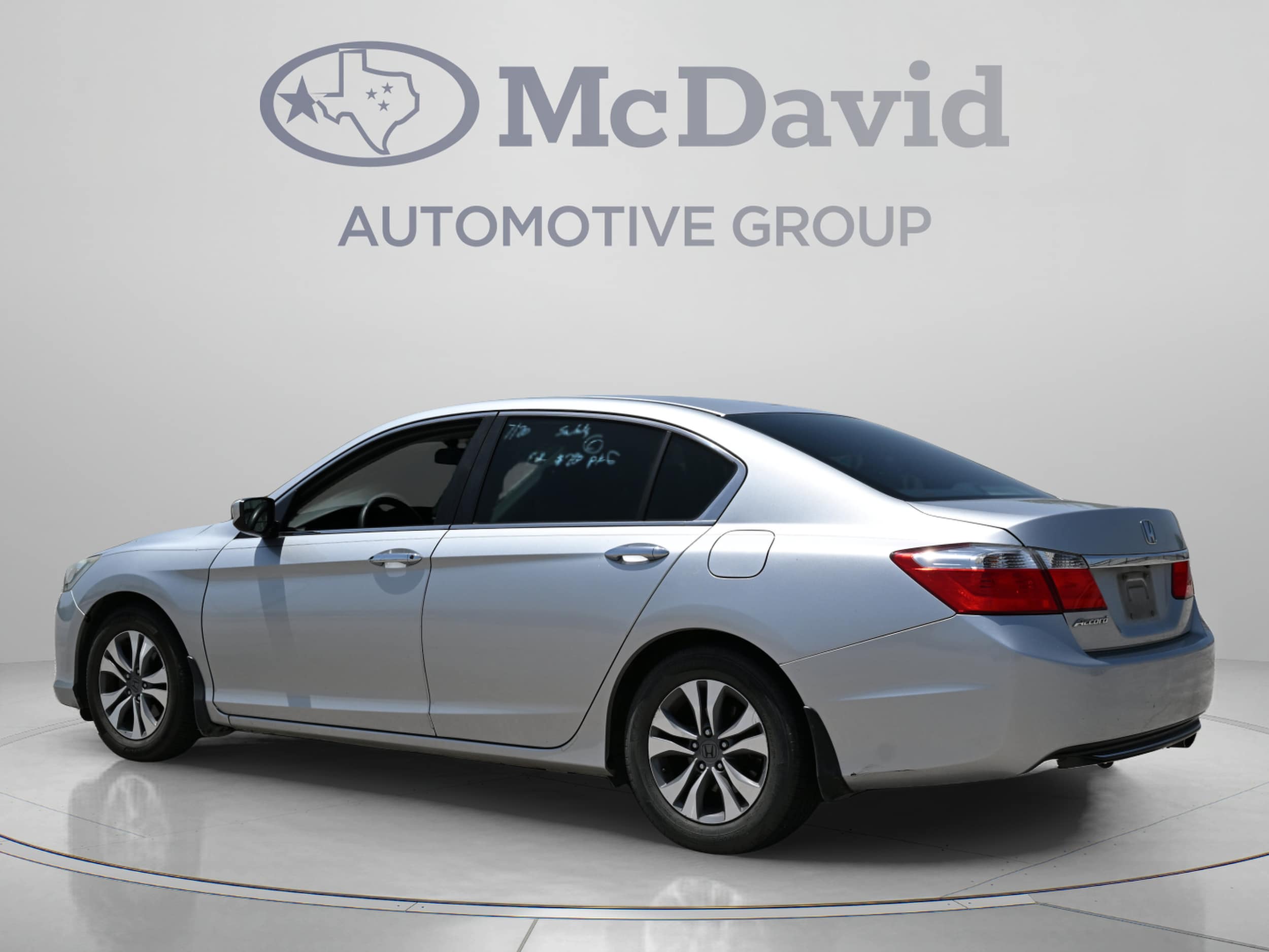 Used 2015 Honda Accord LX with VIN 1HGCR2F33FA067423 for sale in Irving, TX