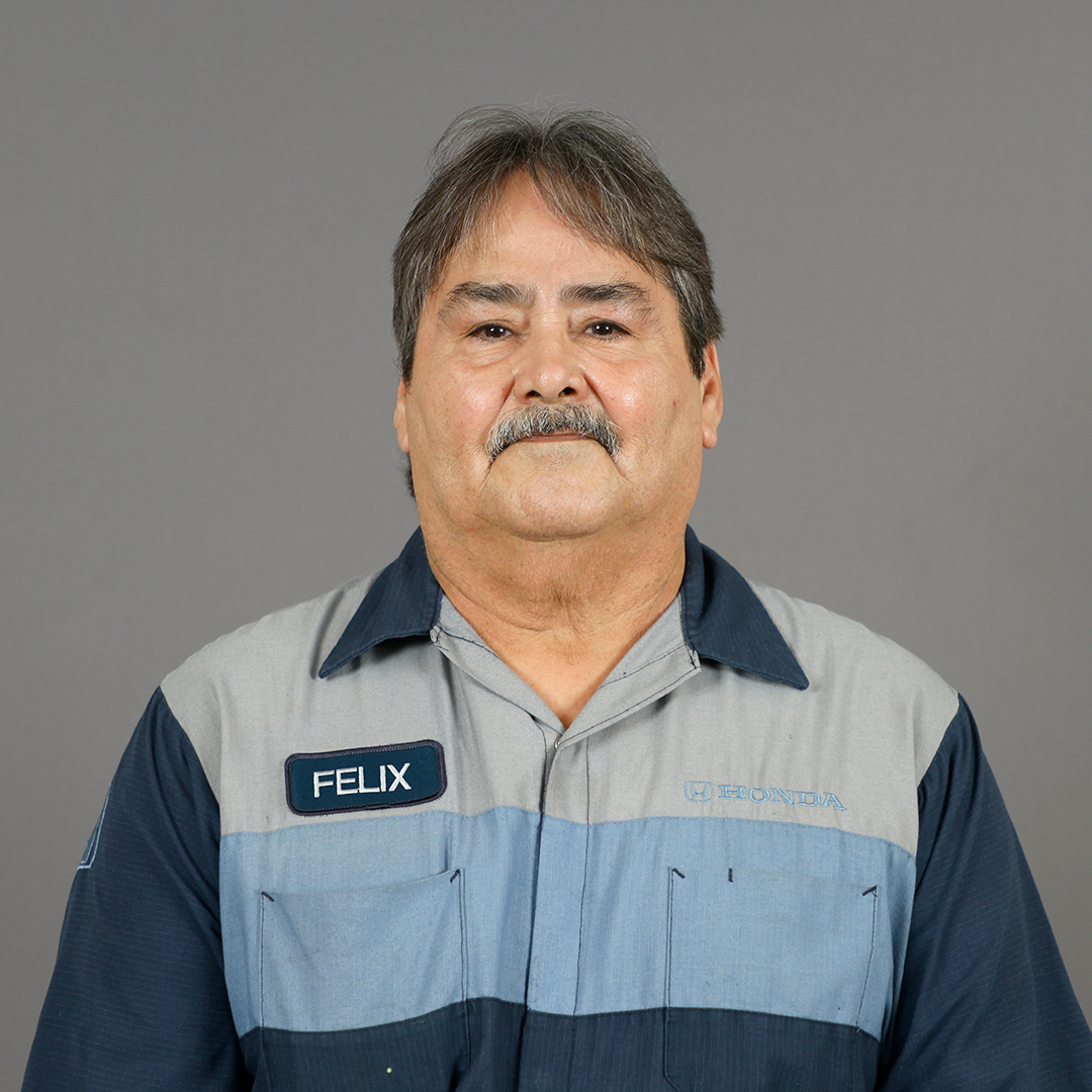 Staff member Felix Ramirez from ID_674aba