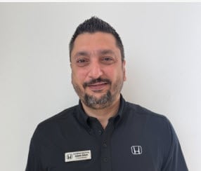 Staff member Adam Odeh from ID_d3c84d