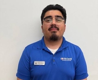 Staff member Anthony Hernandez from ID_d3755f