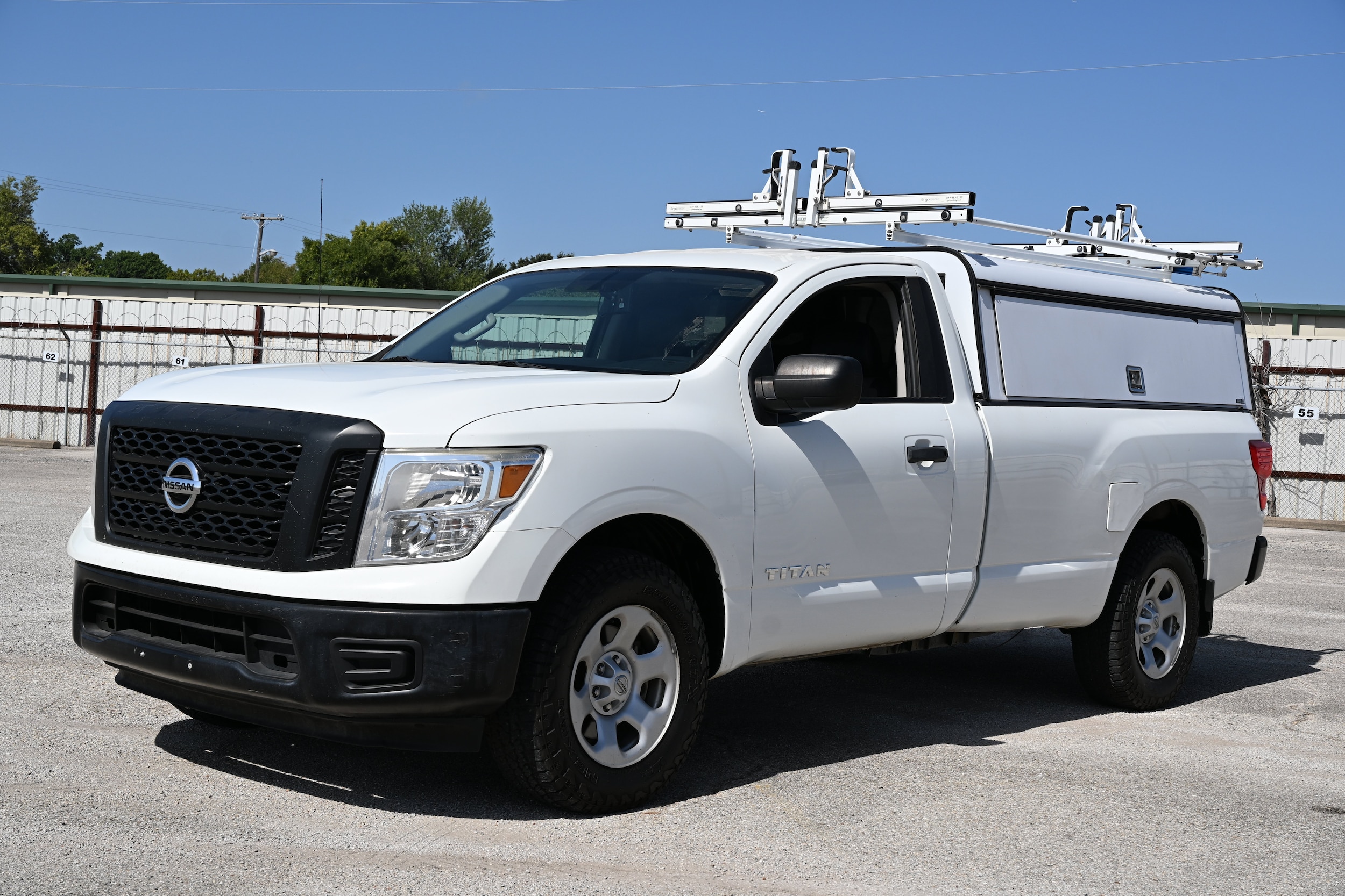 Used 2017 Nissan Titan S with VIN 1N6AA1R88HN562644 for sale in Irving, TX