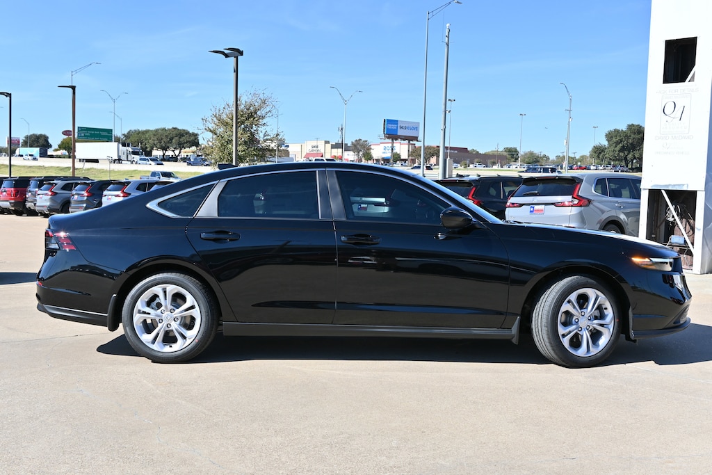 New 2025 Honda Accord LX Sedan