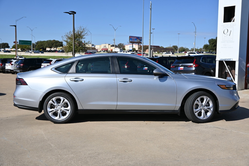 New 2025 Honda Accord LX Sedan