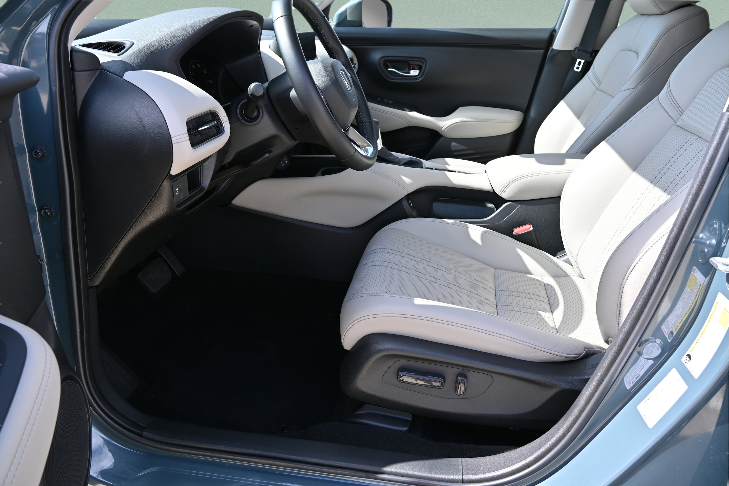 2026 Honda HR-V EX-L - Photo 26