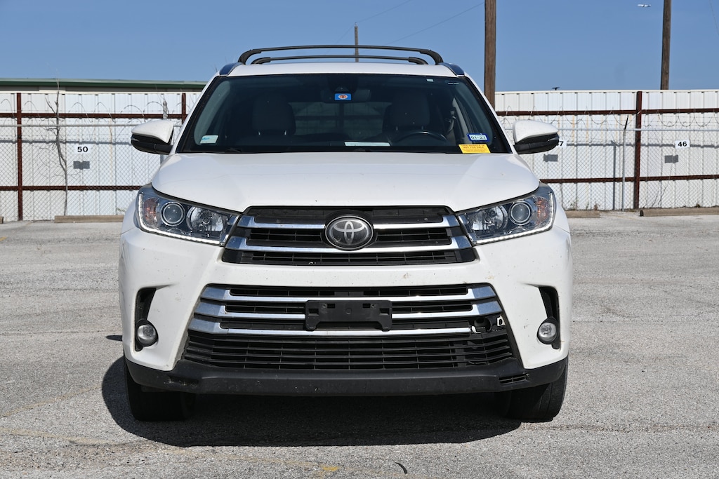 Used 2019 Toyota Highlander Limited V6 SUV