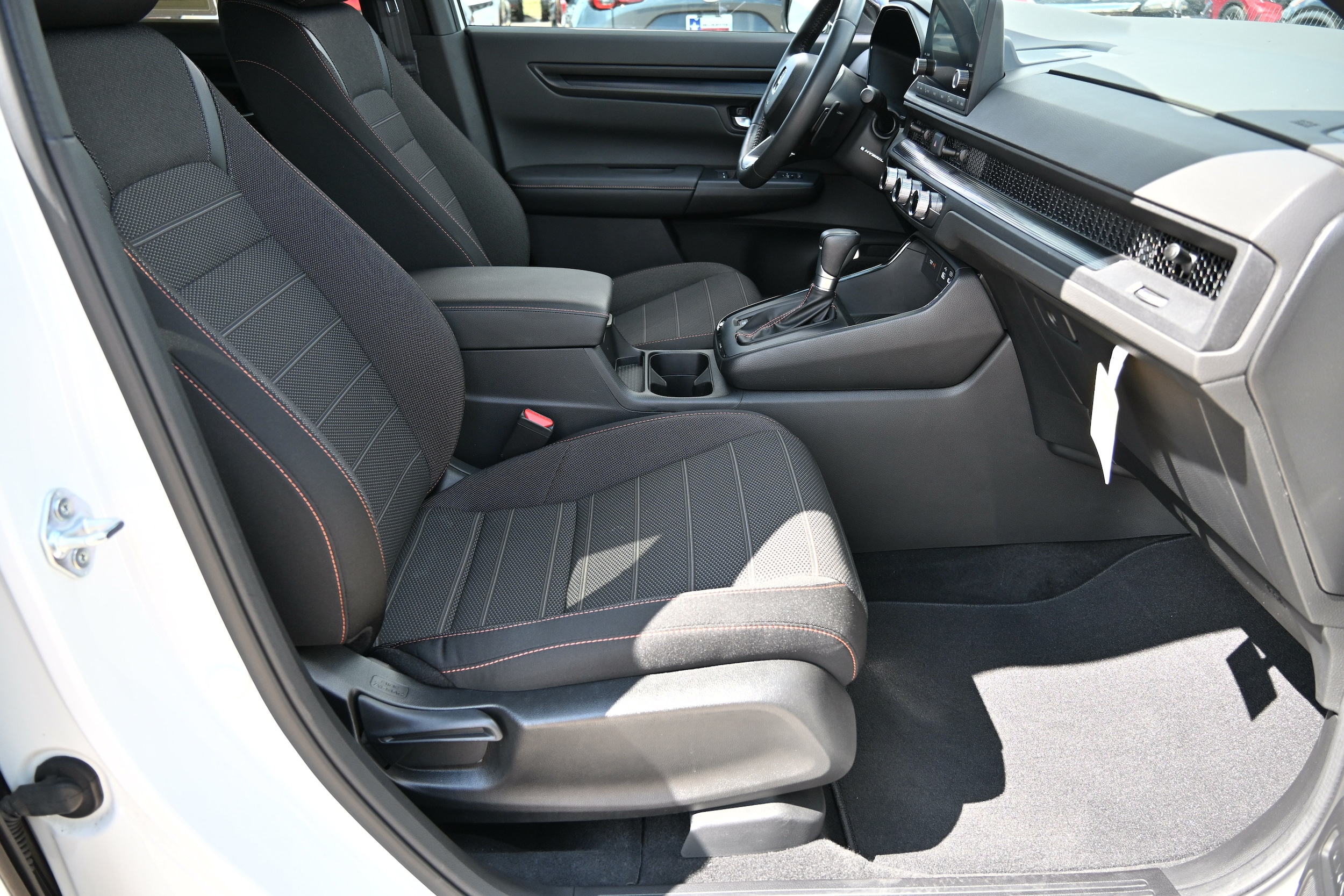 2024 Honda CR-V Sport - Photo 17