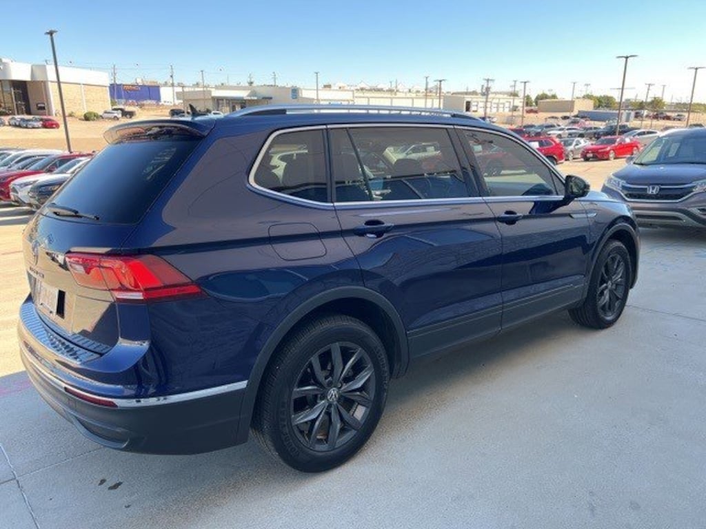 Used 2023 Volkswagen Tiguan 2.0T SE SUV