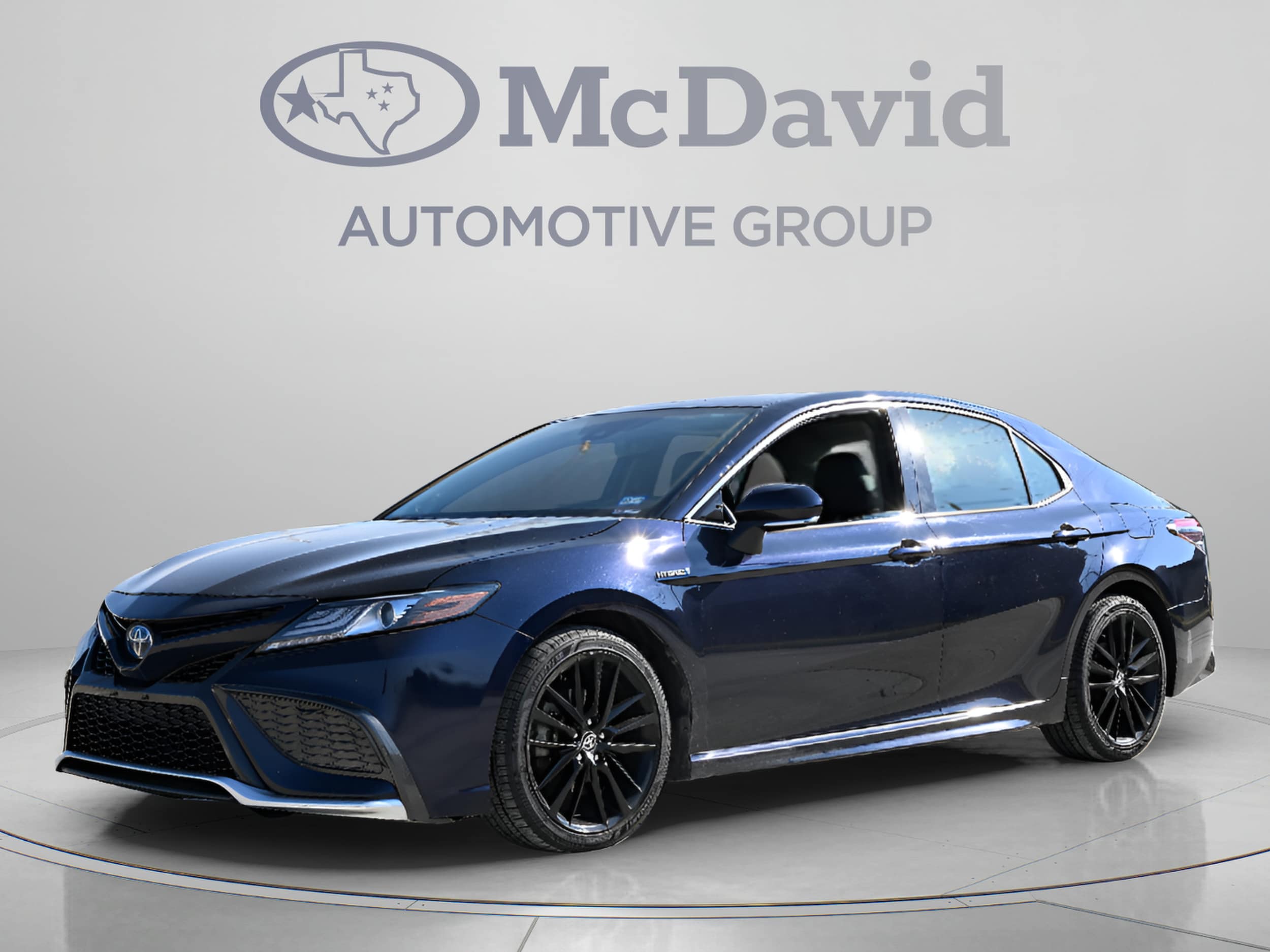 Pre-Owned 2021 Toyota Camry Hybrid XSE