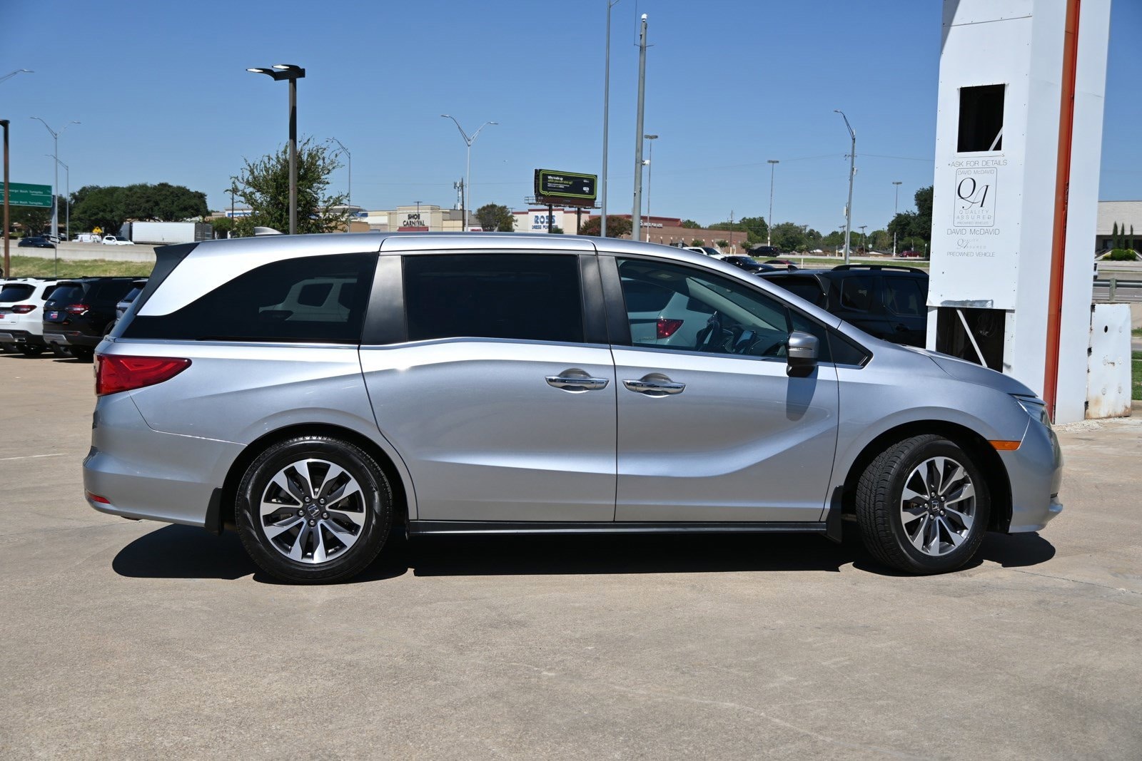 Used 2021 Honda Odyssey EX-L with VIN 5FNRL6H71MB038511 for sale in Irving, TX