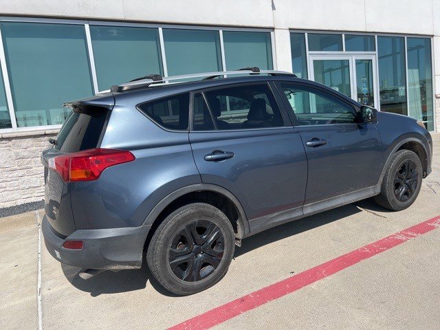 Used 2013 Toyota RAV4 LE with VIN 2T3BFREV9DW073921 for sale in Irving, TX