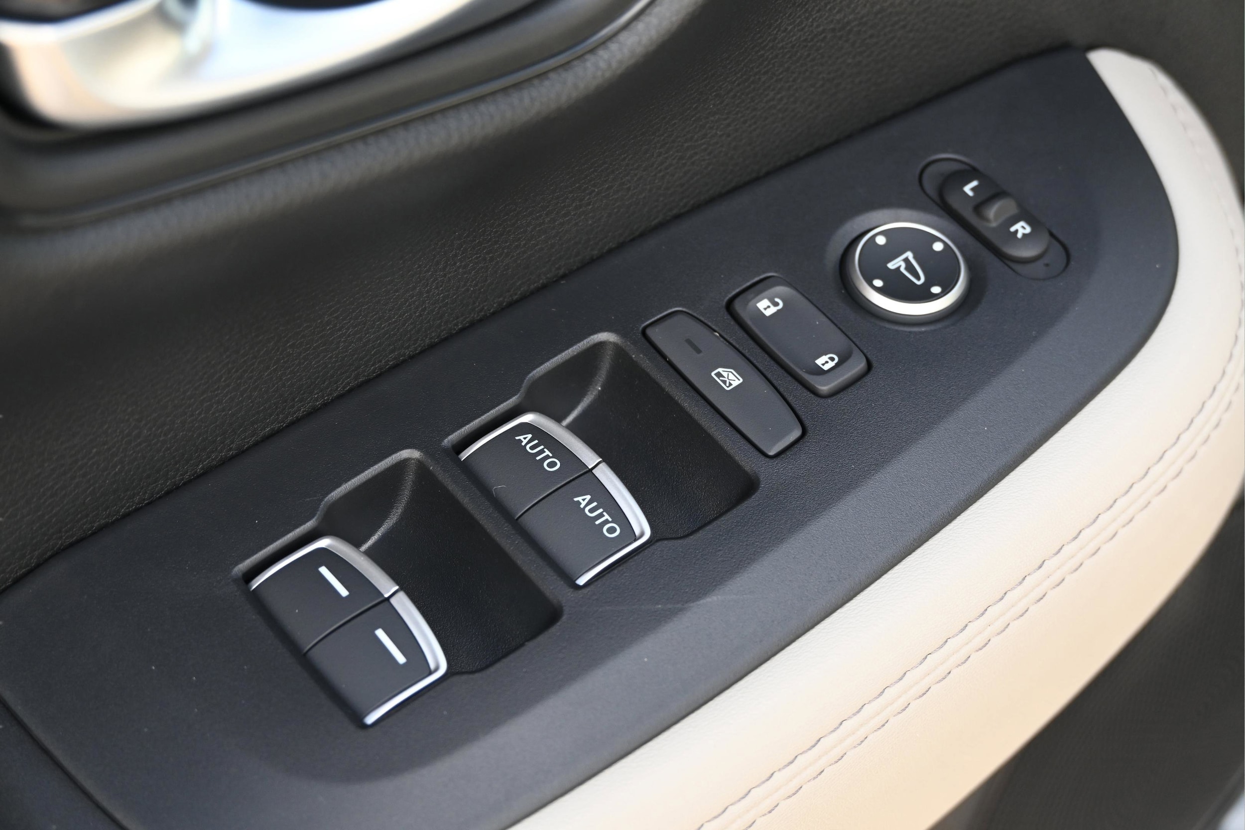 2026 Honda HR-V EX-L - Photo 27