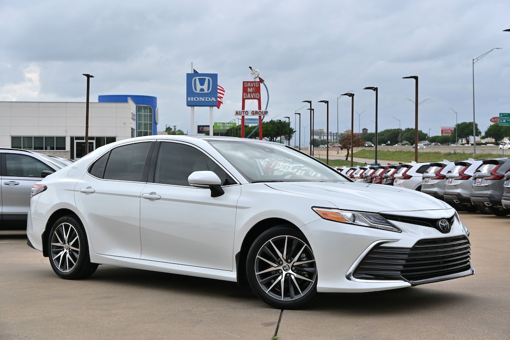 Used 2024 Toyota Camry XLE Sedan