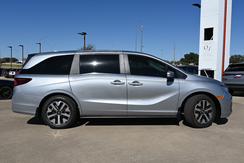 New 2026 Honda Odyssey EX-L Van Passenger