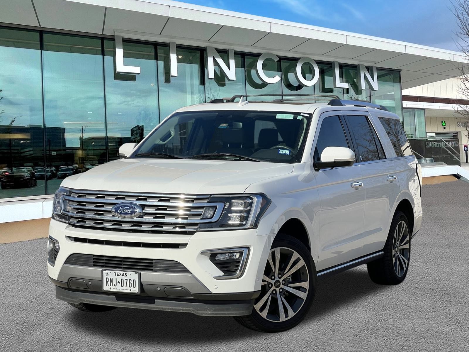 2021 Ford Expedition Limited's photo