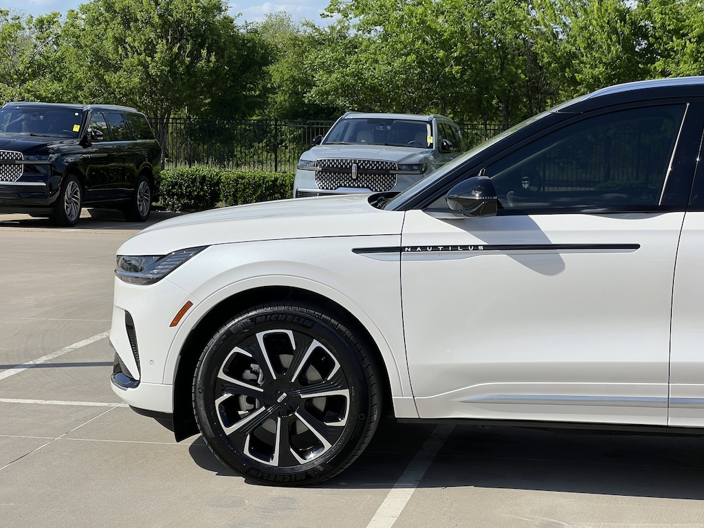 Certified 2024 Lincoln Nautilus Reserve SUV