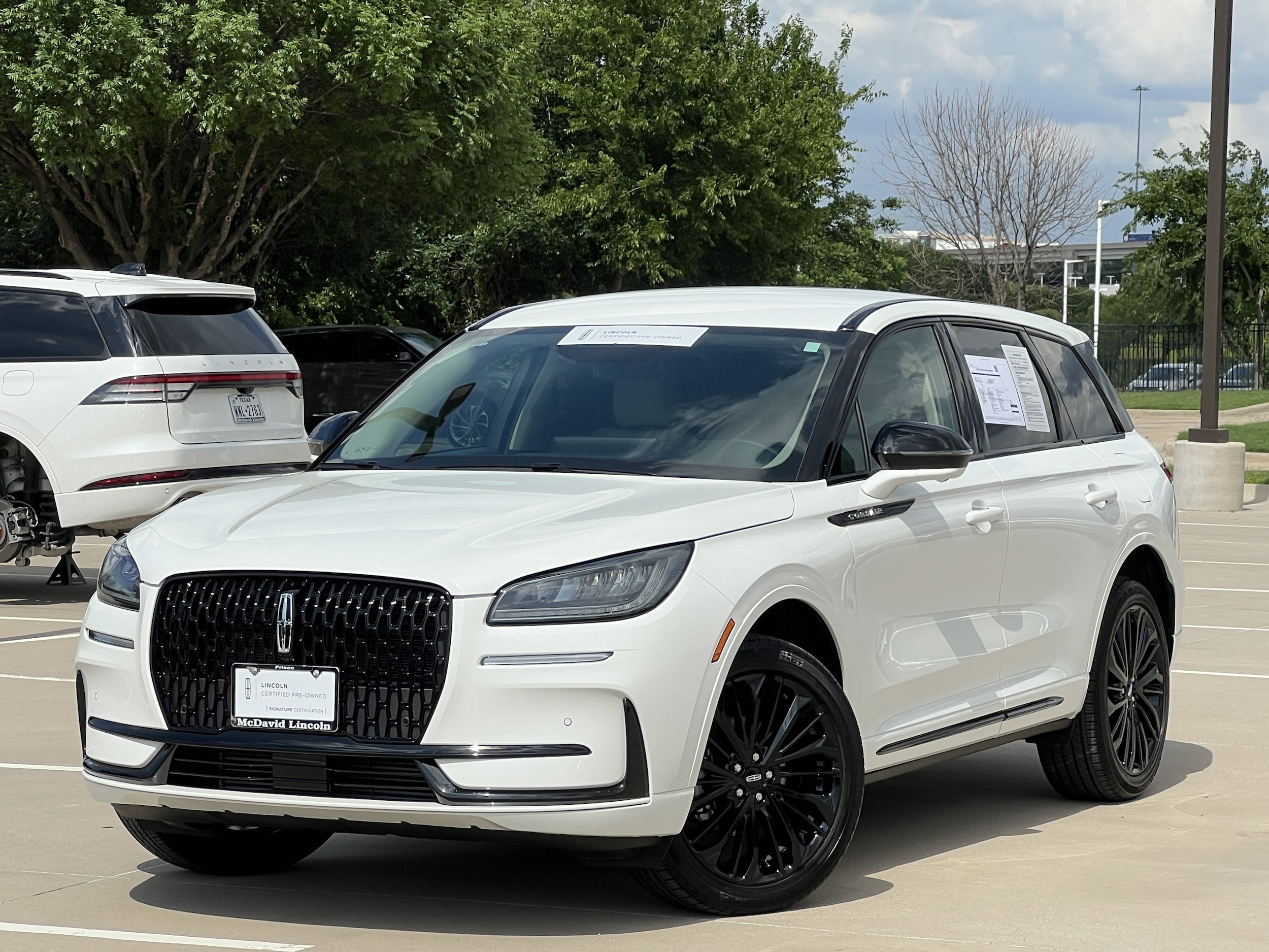 2025 Lincoln Corsair Premiere AWD's photo