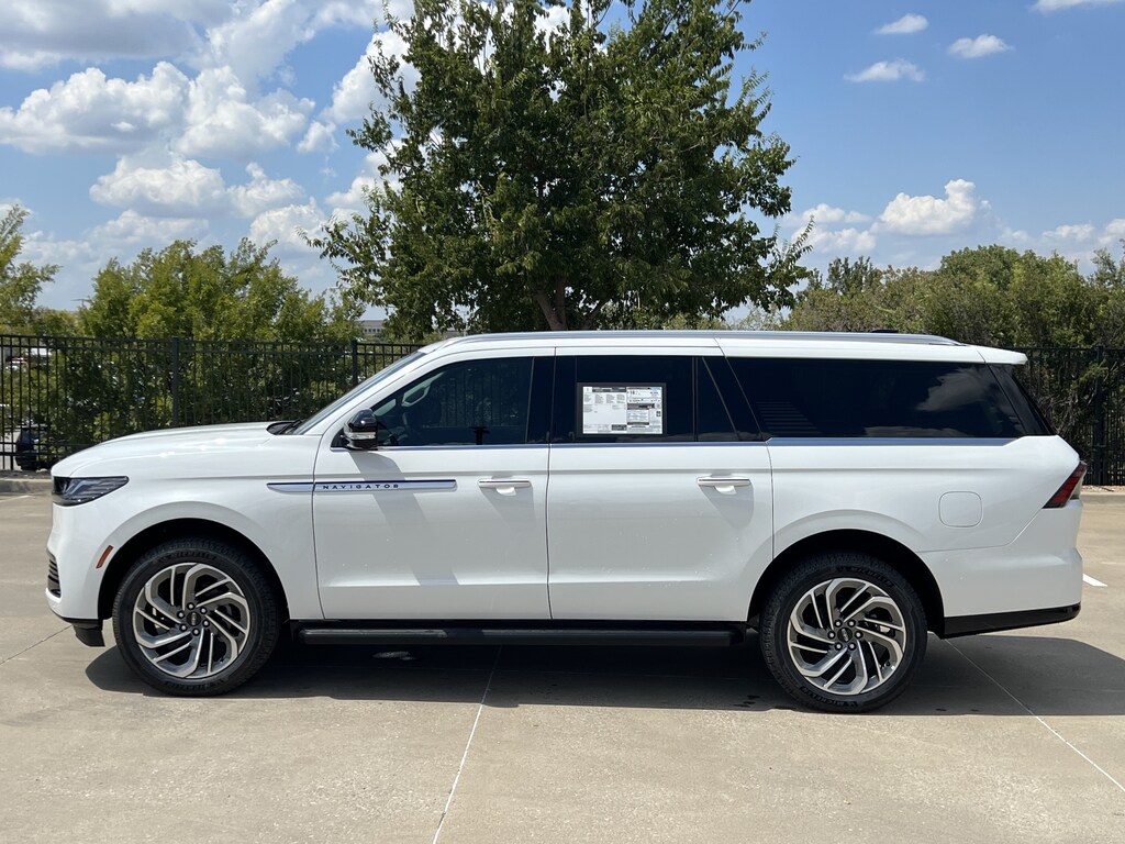 New 2027 Lincoln Navigator L Premiere SUV