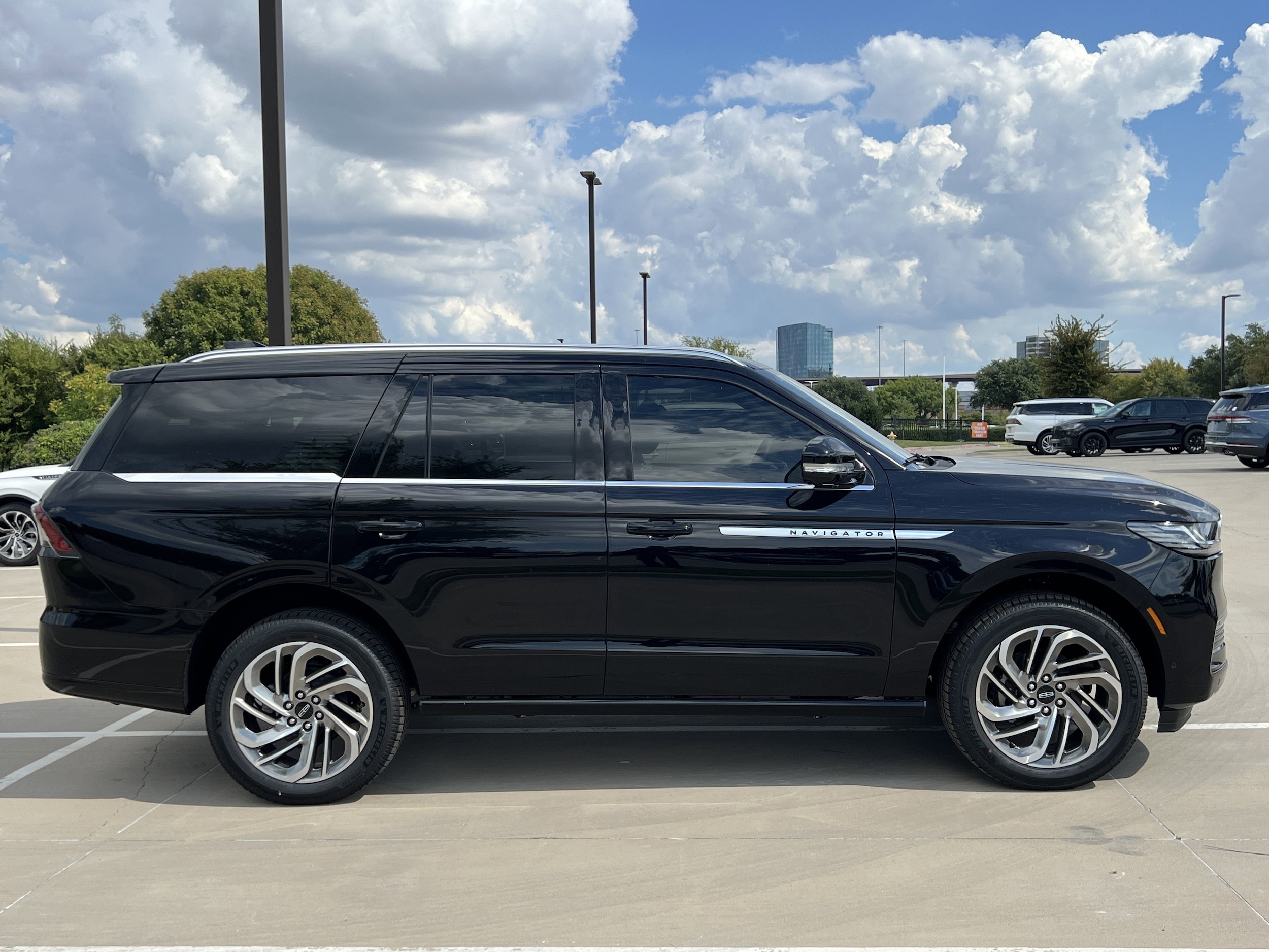 New 2025 Lincoln Navigator For Sale at David McDavid Lincoln | VIN