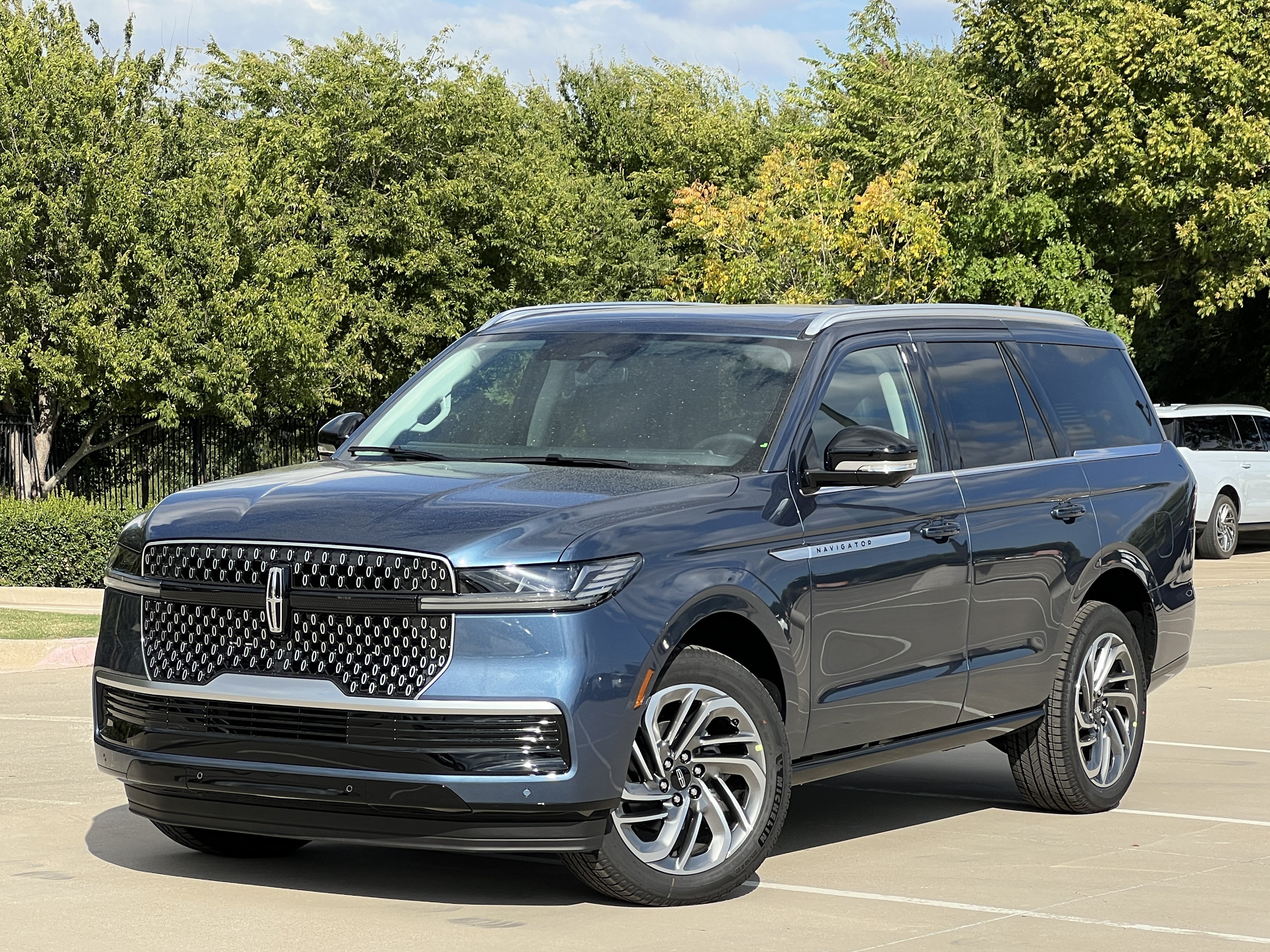 New 2027 Lincoln Navigator Reserve SUV