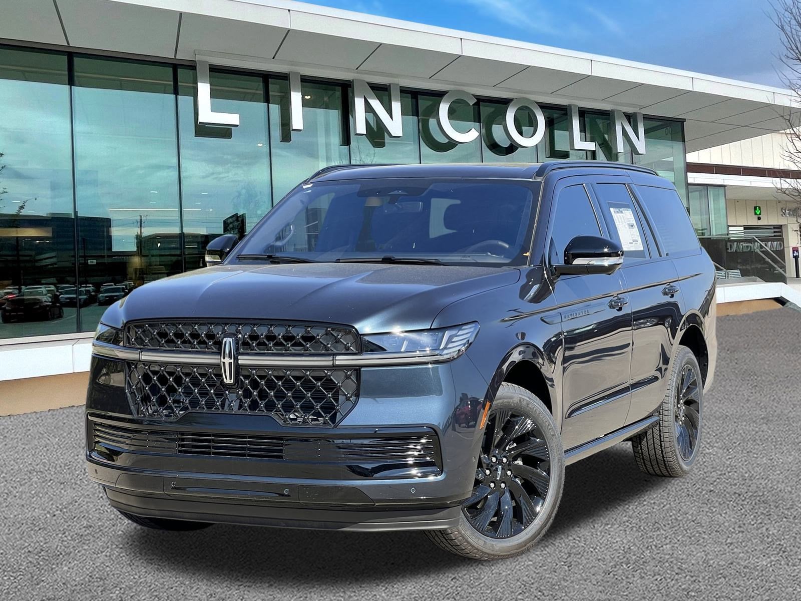 2025 Lincoln Navigator Reserve's photo