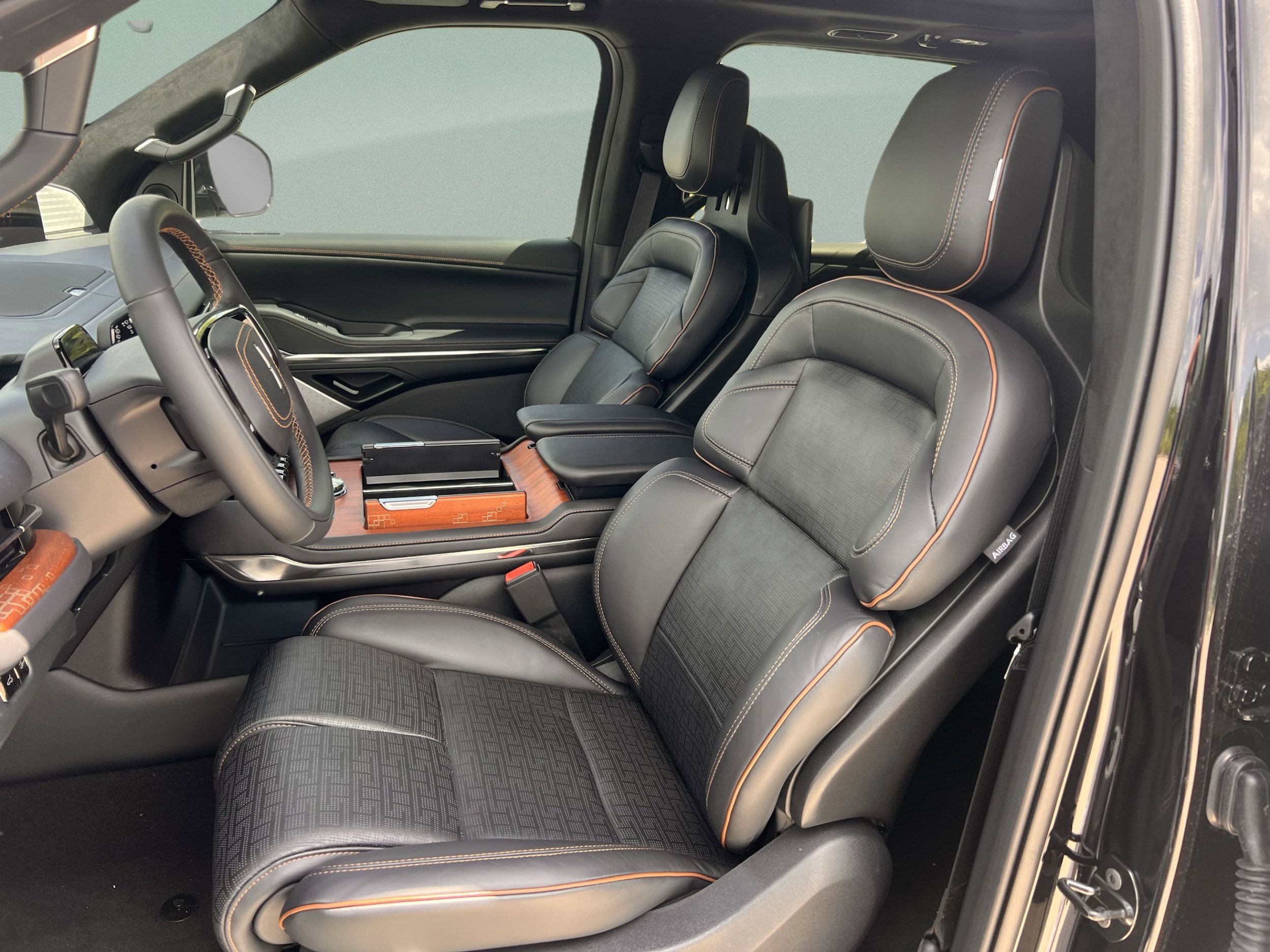 New 2025 Lincoln Navigator For Sale at David McDavid Lincoln | VIN