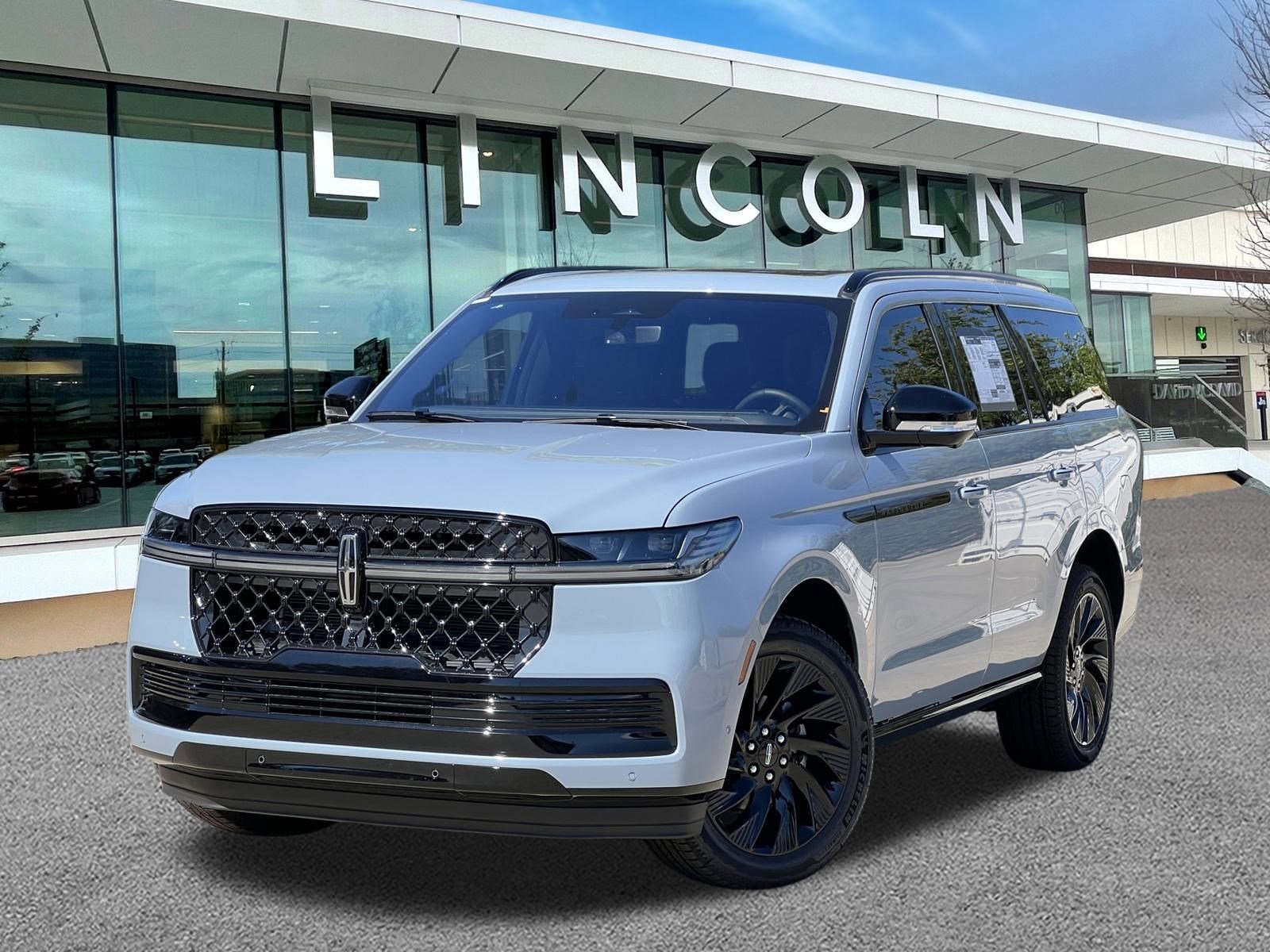 2025 Lincoln Navigator Reserve's photo
